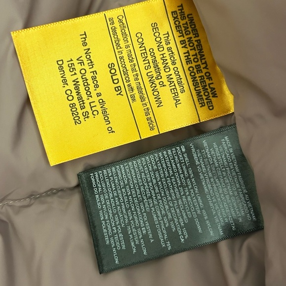 The North Face Hydrenalite 600 Fill Down Vest in Fawn Grey/Mauve Purple - Picture 9 of 15